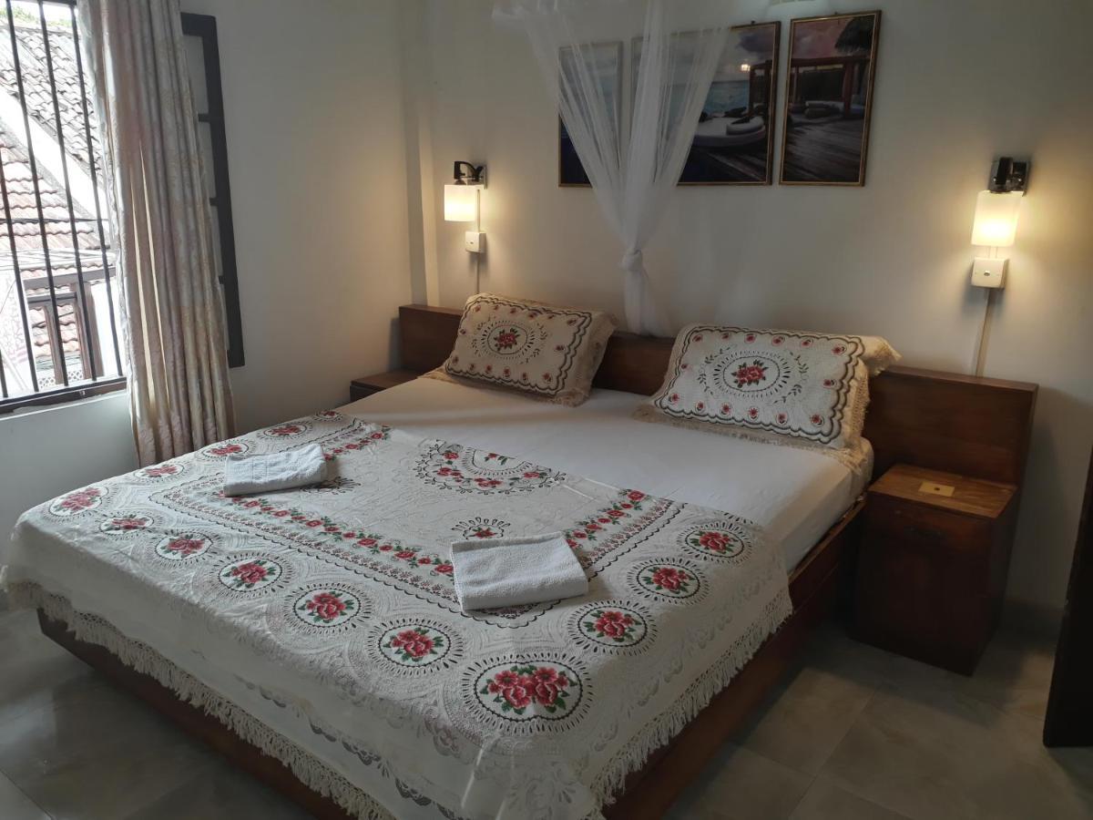 Lighthouse Guest Hotel กอลล์ ภายนอก รูปภาพ