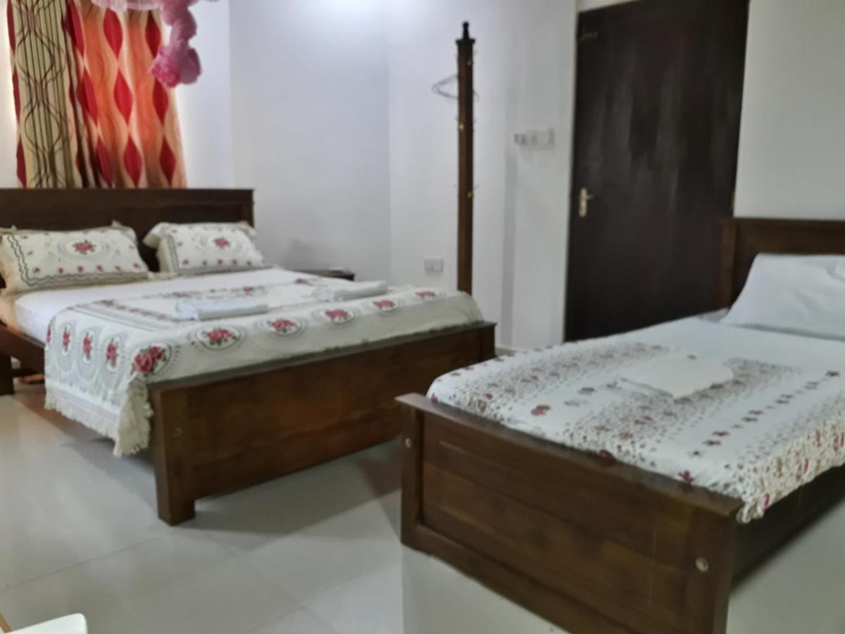 Lighthouse Guest Hotel กอลล์ ภายนอก รูปภาพ